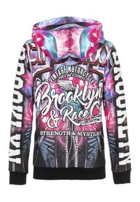 Hoodie med en motorcykel-tema i pink, blå og sort, der har teksten "Brooklyn & Race," "Vintage Motorcycle," og "Strength & Mystery."