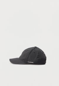 Black six-panel baseball cap with curved brim and white "FLASHDRY" text on side, shown from left profile on a plain background.