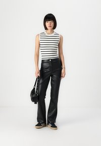 Abercrombie & Fitch LUXELOFT BARE BODYSUIT  - Toppi - jet stream/black