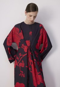 Touché Privé FLOWER PATTERNED FRONT  - Vestito lungo - black
