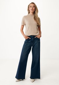 Mexx SHORT SLEEVE WITH TURTLE NECK - Jednoduché tričko - beige
