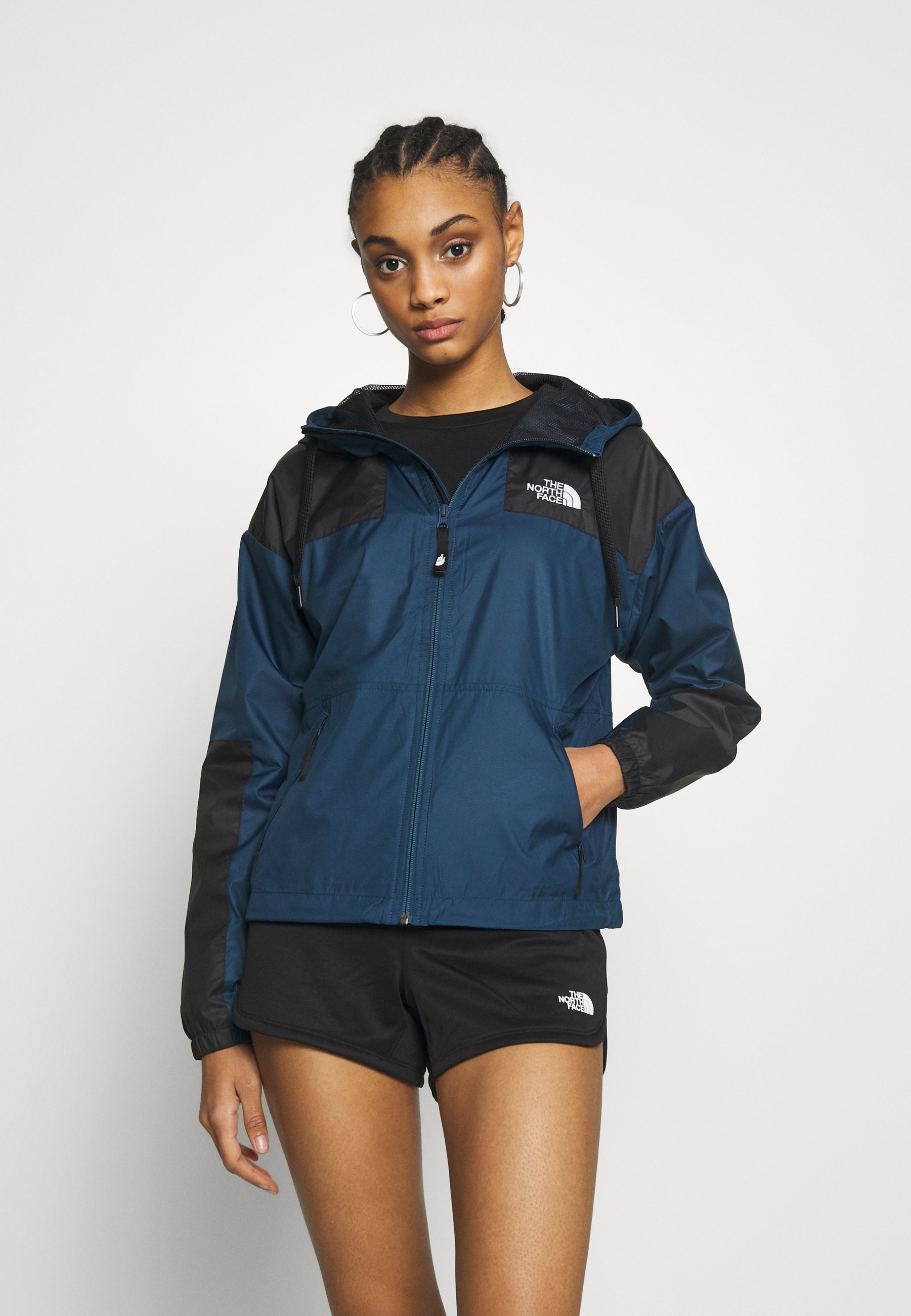 the north face windrunner jacket
