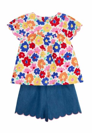 REGULAR FIT - 2-PIECE FLORAL FRILL SLEEVE - Shorts - fucshia pink