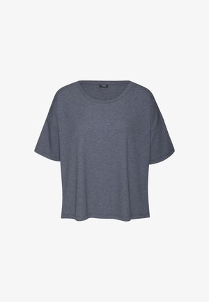 Hallhargusega lühikeste varrukatega hall T-särk, mis on valmistatud pehmest ja tekstureeritud kangast. Omab ümmargust kaelaauku ja madalaid õlgu, pakkudes vabamat istuvust.