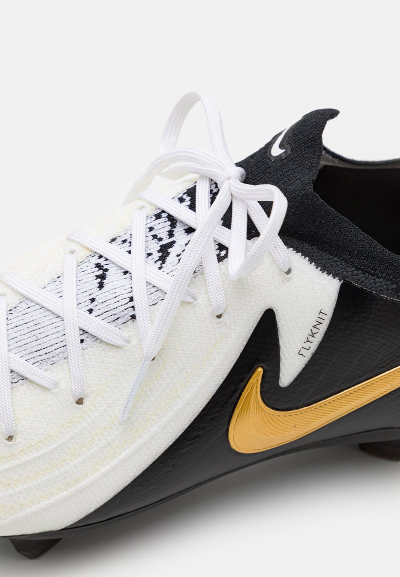 white and gold nike phantom