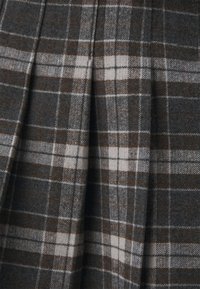 ONLY ONLCHELSEA CHECK SKIRT - Gonna a pieghe - black/white