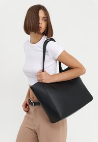 Shoppingväska - black