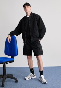 adidas Originals CARGO - Teplákové kalhoty - black