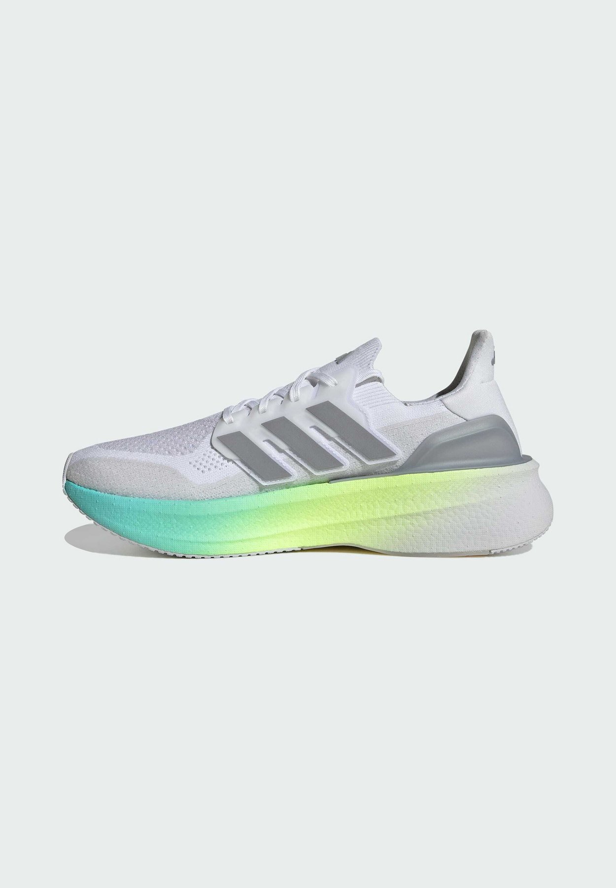 ULTRABOOST 5