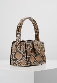 Topshop Handväska - nude