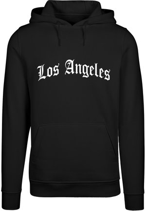 Sweat à capuche noir avec texte blanc en police Old English « Los Angeles » centré sur la poitrine, avec poche kangourou à l'avant et capuche avec cordon de serrage.