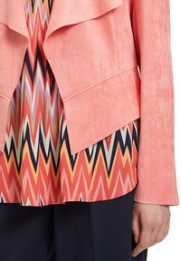 Betty Barclay Lehká bunda - pink