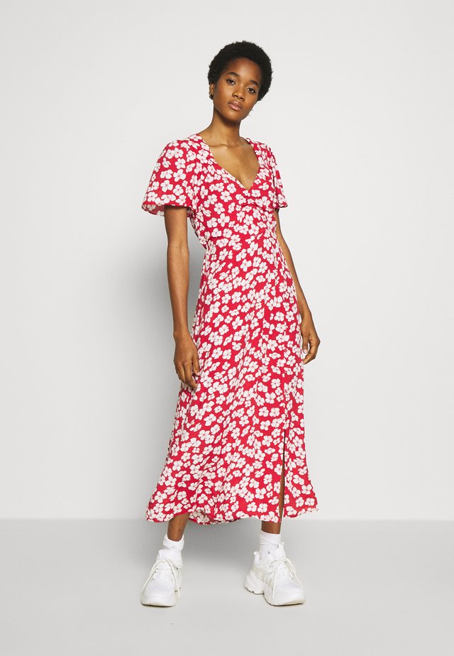 BETWEEN YOU AND I MIDI DRESS - Day dress - red/white