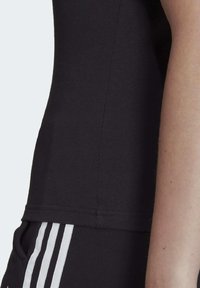 adidas Originals CHIC TEE - Marškinėliai su spaudiniu - black