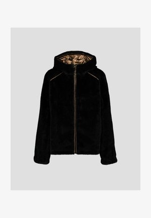 Giacca in pelliccia sintetica nera con cappuccio, fodera interna dorata, chiusura a zip e cuciture decorative sottili sulle spalle.