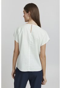 Oxmo OXARNORA - Camicetta - off white