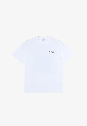 Biała bawełniana koszulka z okrągłym dekoltem, krótkimi rękawami i małym czarnym logo "POLR" na lewej stronie klatki piersiowej. Gładka faktura, swobodny fason.