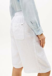 Tommy Hilfiger Shorts - optic white