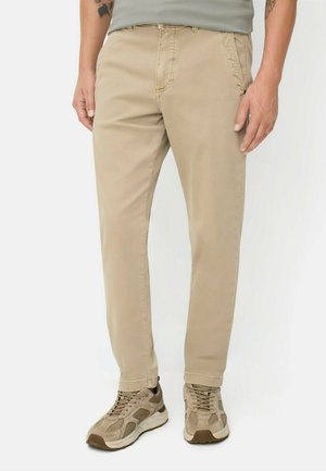 camel active, FLEXXXACTIVE® REGULAR FIT EXPLORER CHINO - Chinos - desert