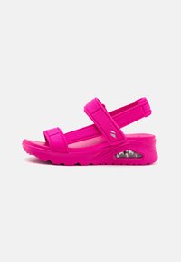 Valitud, pink