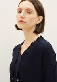TOM TAILOR Longsleeve - sky captain blue