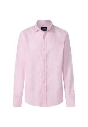 Jasnoróżowa koszula z długim rękawem wykonana z lnu, z zapinanym przodem, szpiczastym kołnierzem i zaokrąglonym dołem. Guziki są jasne.