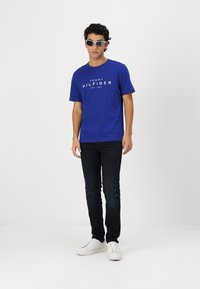 Tommy Hilfiger BIG TEE - Print T-shirt - wedge blue