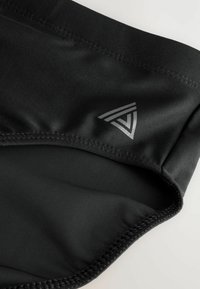 Unausgewählt, black