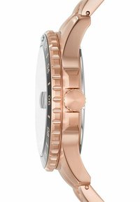Roségoldenes Edelstahlarmbanduhr mit rundem Gehäuse, einseitig drehbarer Lünette und silberner Krone. Glatte Oberfläche und klares Glasface.