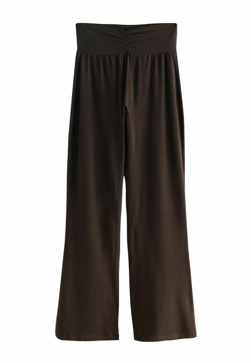 Braune weit geschnittene Hose aus einem weichen, dehnbaren Stoff. Sie verfügt über einen breiten, gerafften Bund und hat keine sichtbaren Metallteile oder Muster.