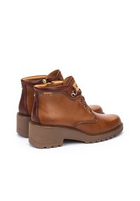 Pikolinos ALCARAZ - Botines con cordones - Brown