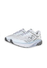 Scarpe da running azzurro chiaro con tomaia in rete, accenti grigi, suola testurizzata e sistema di allacciatura. Presentano fori di ventilazione per la traspirabilità.