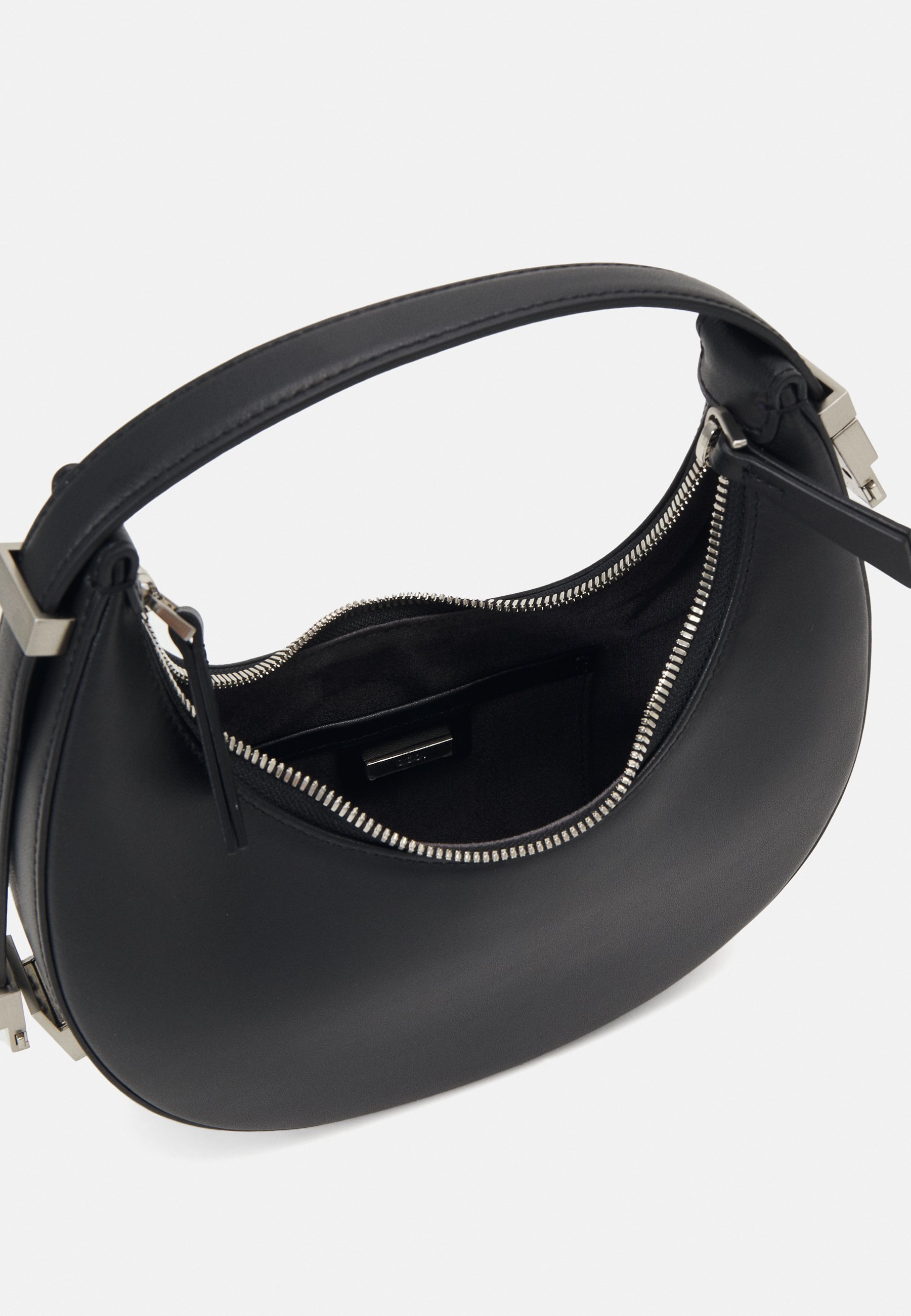 【関税込み】Toni Mini Handbag - Osoi - Black - Leather Osoi Toni Mini Handbag - - Black - Leather | ShopSimon