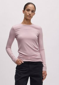 EDITED INOA - Longsleeve - rosa