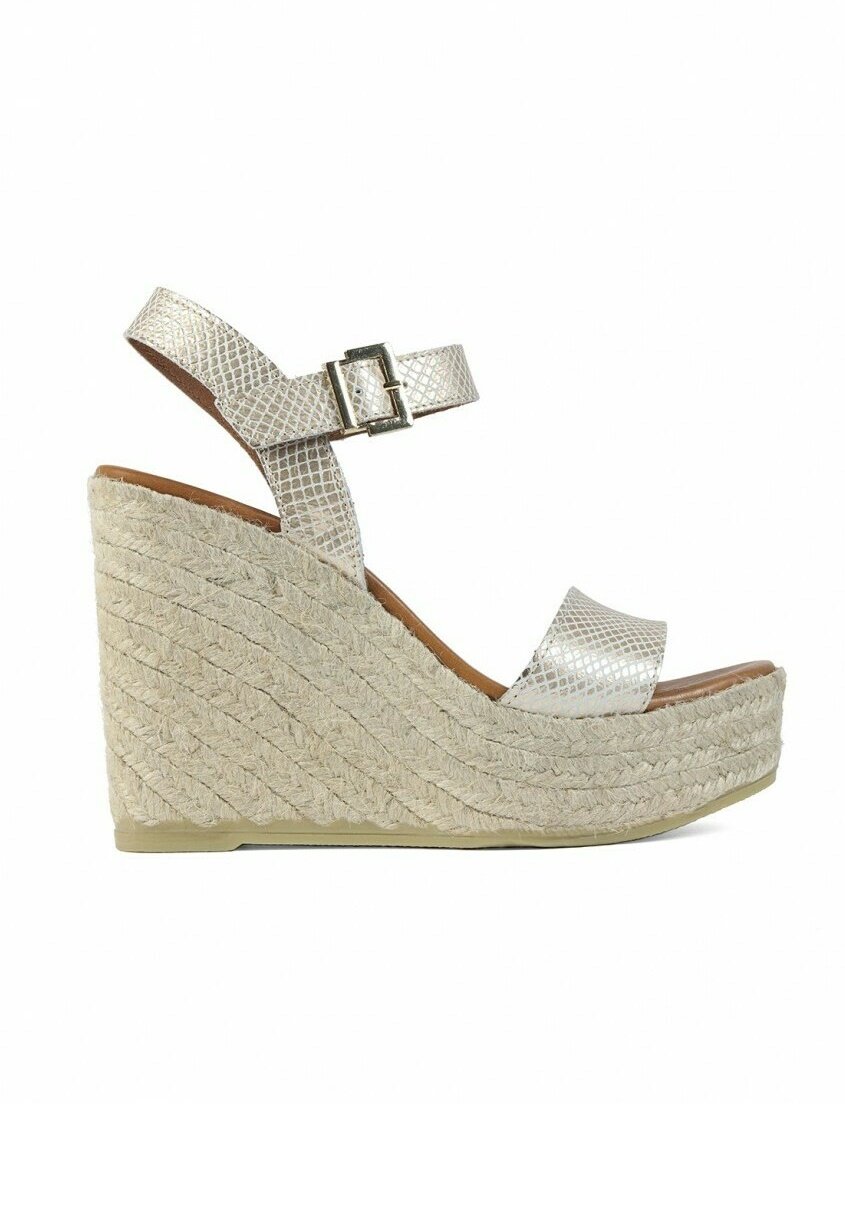 Un Paso Más Sandalias de cuña - dorada/dorado - Zalando.es