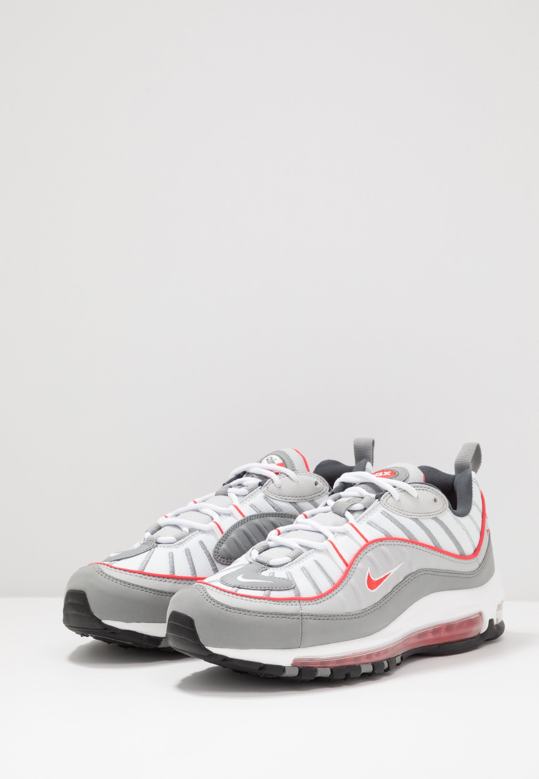 baskets air max 98 essential