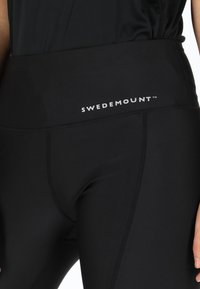Swedemount GYM SHORTS TIGHTS W - Shorts - black