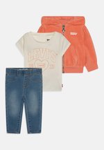 Levi's Lvg Ruffle Top Denim Set Bebé-Niñas Blanco 3 Años