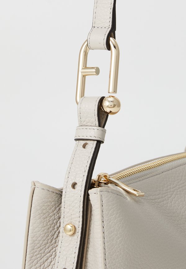 NUVOLA S CROSSBODY - Cross body bag - vaniglia4