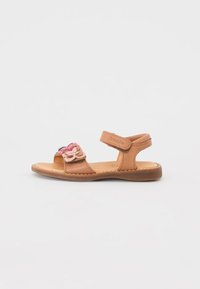 Tan leren sandaal met open teen, verstelbare band en decoratieve bloemversieringen in roze, groen en beige op de bovenkant.