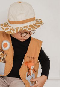 Fabelab POCKET FRIEND - TIGER - Bamser - desert sun