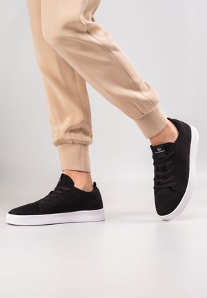 Trainers - schwarz