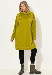 Ulla Popken LANGARM TASCHEN - Robe de jour - olive