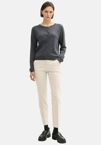 TOM TAILOR MIA SLIM - Chino kalhoty - dusty beige