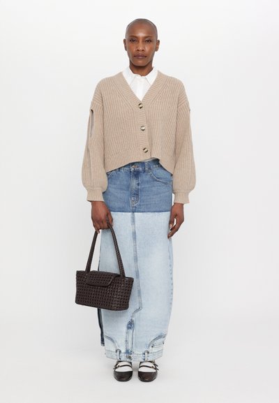 Elleme COURRIER - Käsilaukku - dark brown