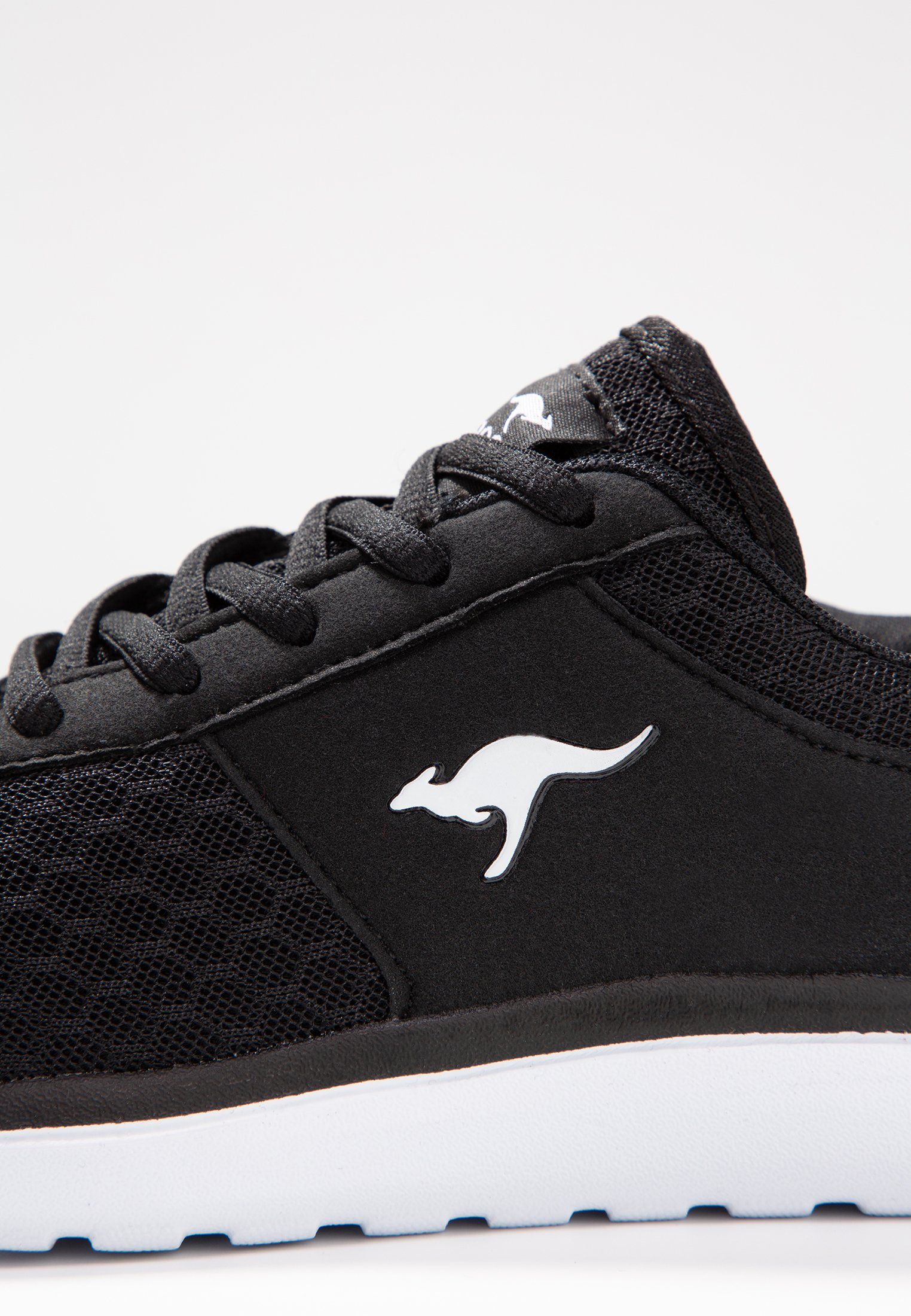 KangaROOS BUMPY - Sneakers laag - jet black/Zwart - Zalando.nl