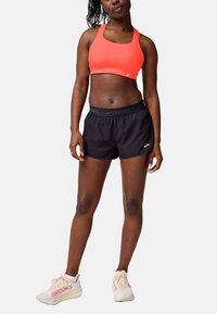 Brooks BREAKAWAY 2.5" SHORT - Športne kratke hlače - black