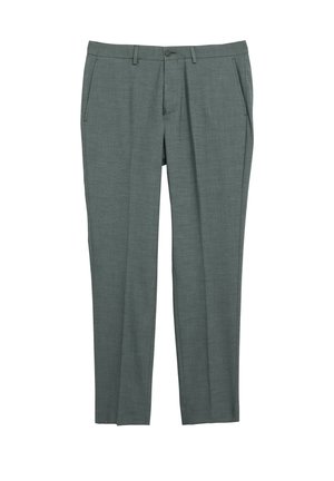 Grijze nette broek met vouwen aan de voorkant, zijzakken, riemlussen en een knoopsluiting, plat neergelegd op een witte achtergrond.
