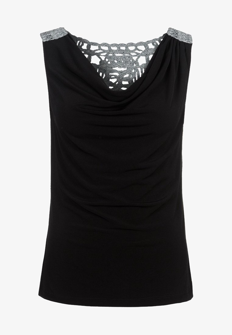 Top noir sans manches avec bordure en dentelle argentée sur les épaules et détail crochet argenté à l'encolure, présentant un design drapé à l'avant.