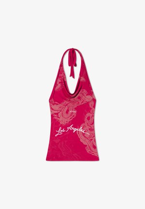 Top rosso con spalline a halter, con leggeri disegni di draghi e testo bianco "Los Angeles" sul davanti.